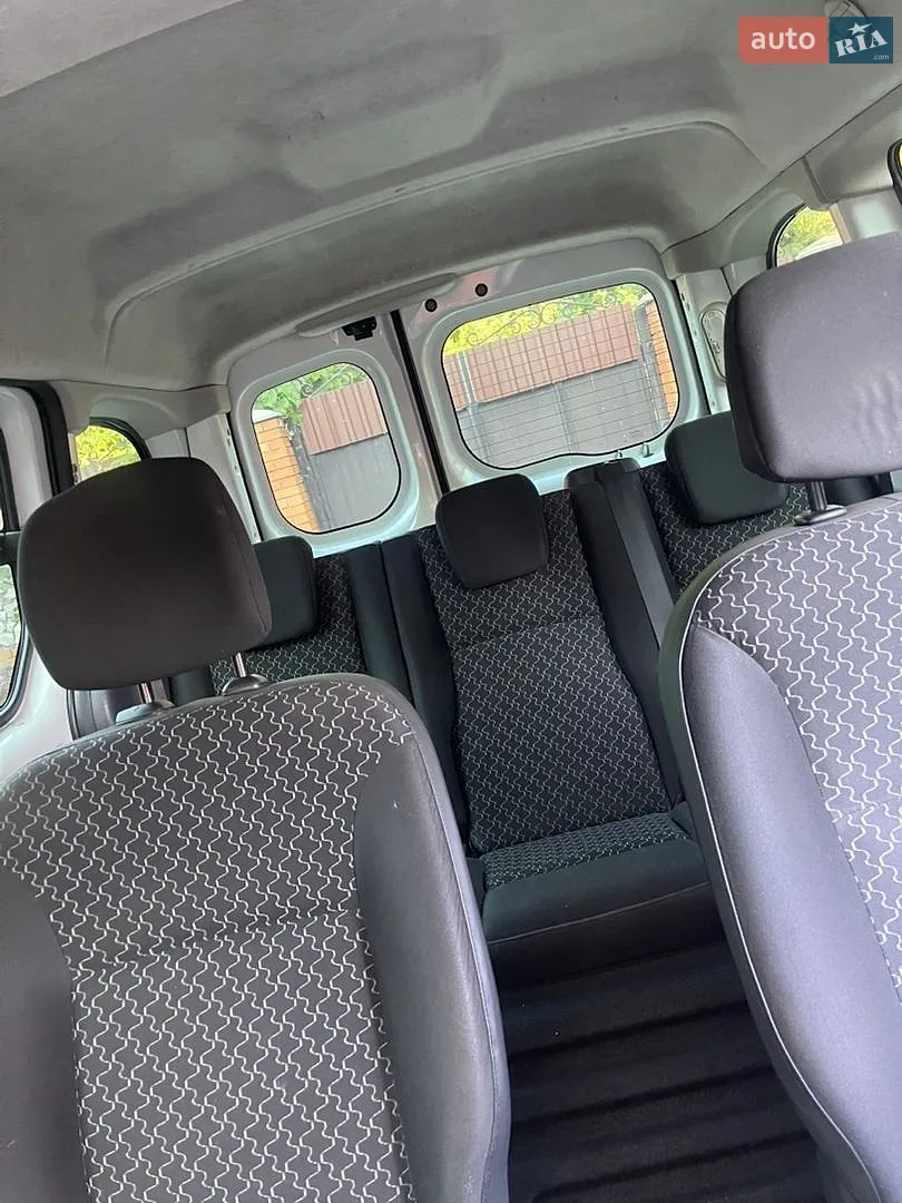 2012 Renault Kangoo - мініатюра 17