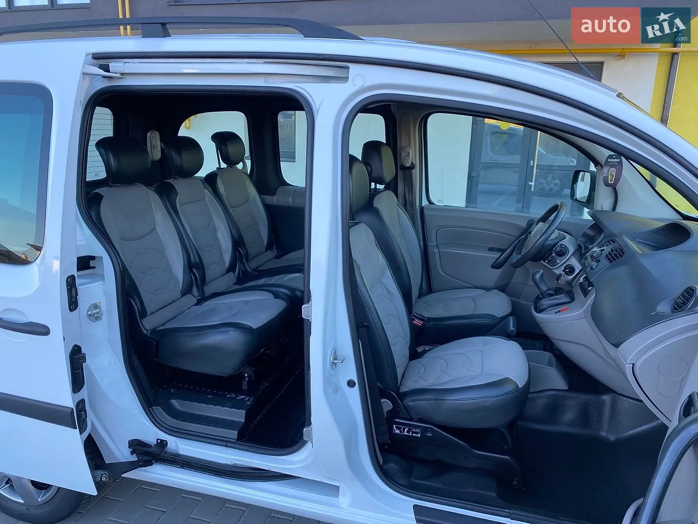 2010 Renault Kangoo - мініатюра 13