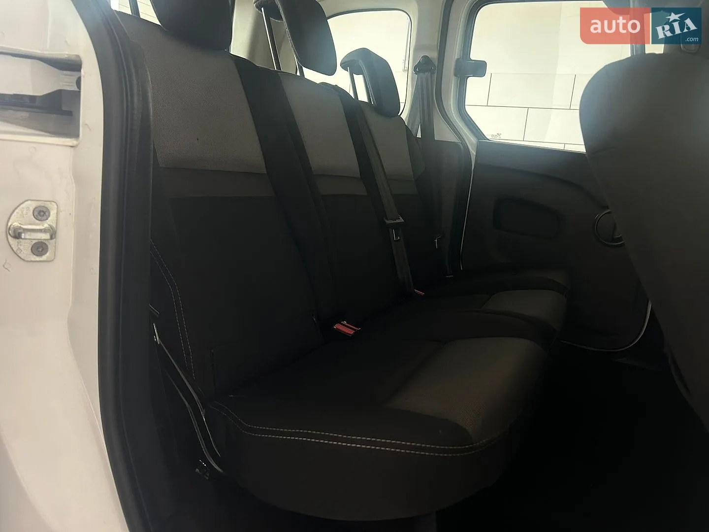 2017 Renault Kangoo - мініатюра 64