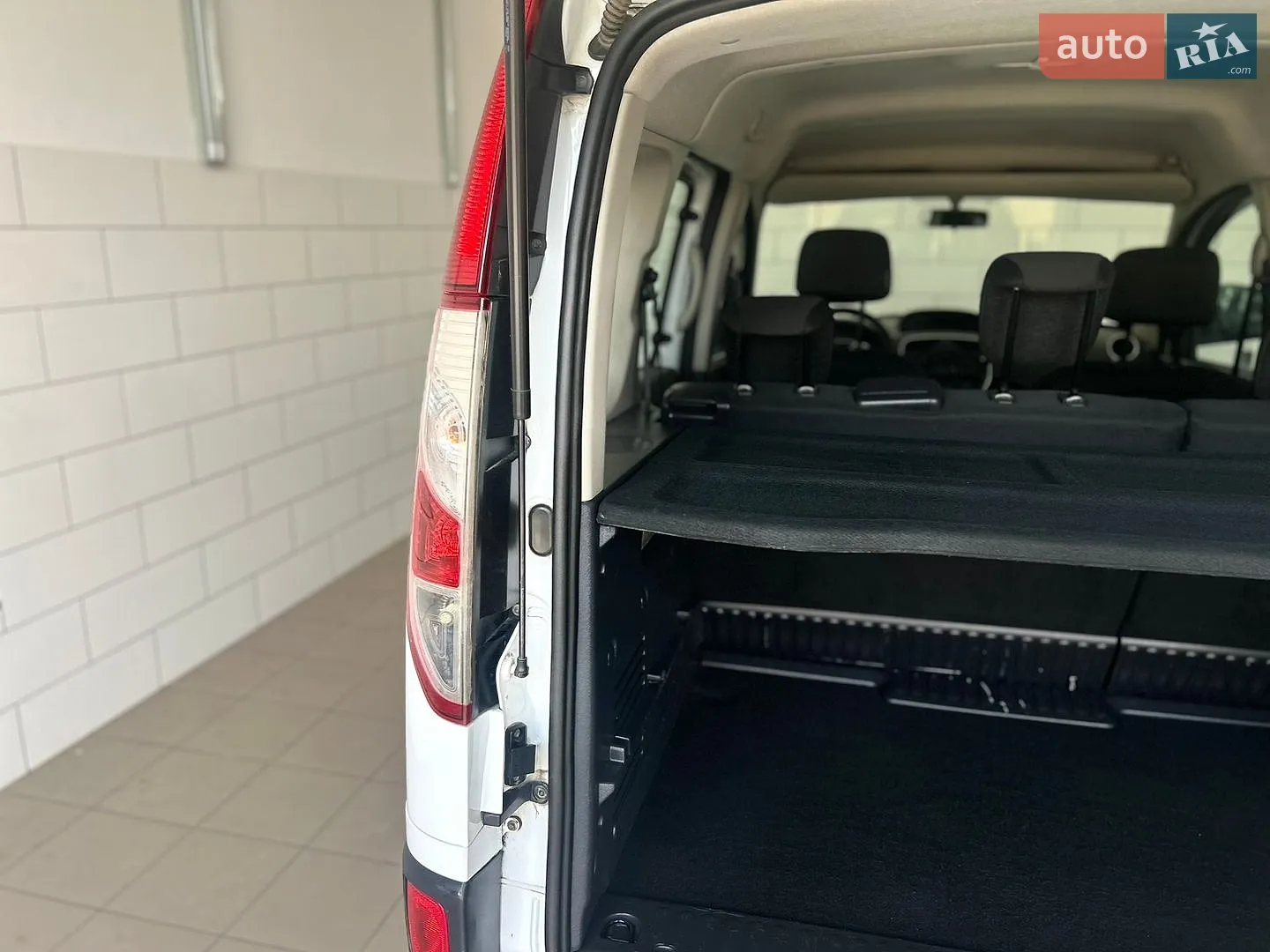 2017 Renault Kangoo - мініатюра 67