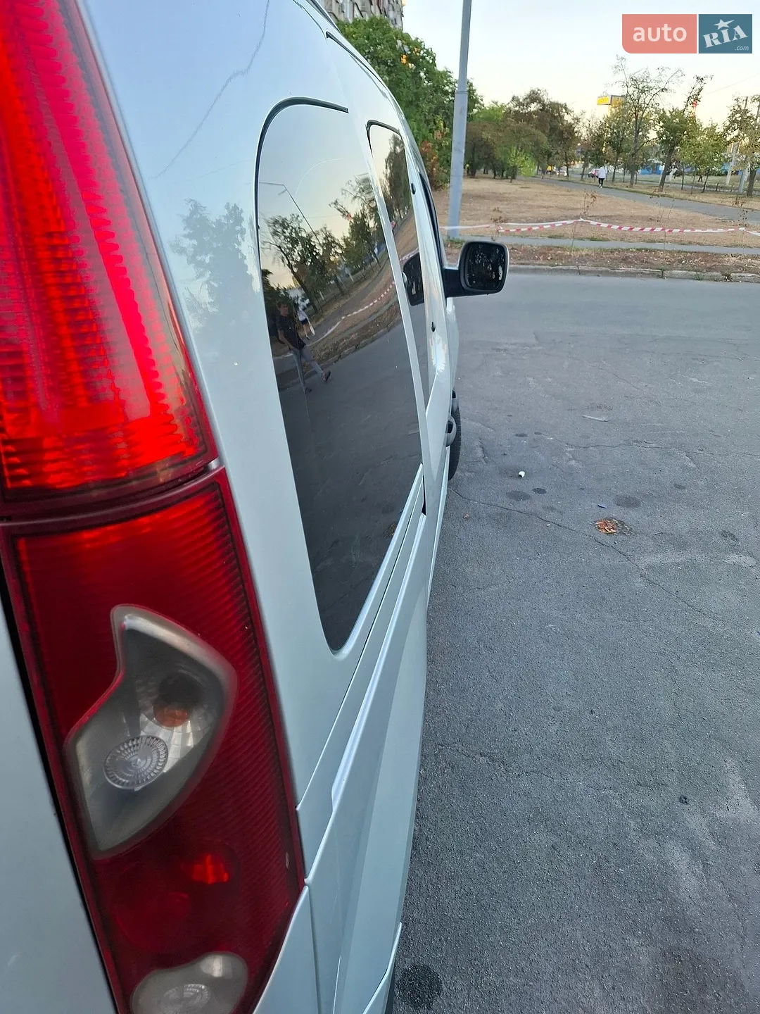 2010 Renault Kangoo - мініатюра 10