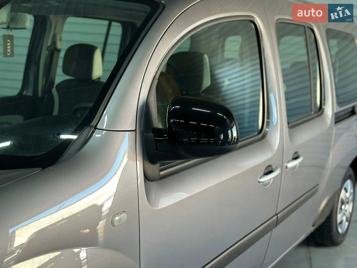 2015 Renault Kangoo - мініатюра 39