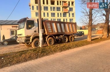 Самосвал Renault Kerax 2001 в Львове