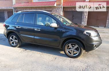 Позашляховик / Кросовер Renault Koleos 2013 в 