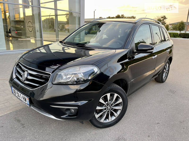 Внедорожник / Кроссовер Renault Koleos 2012 в 