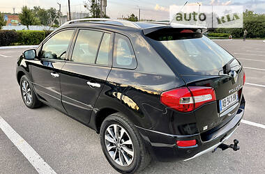 Внедорожник / Кроссовер Renault Koleos 2012 в 