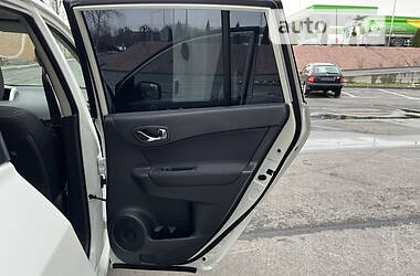 Внедорожник / Кроссовер Renault Koleos 2012 в 