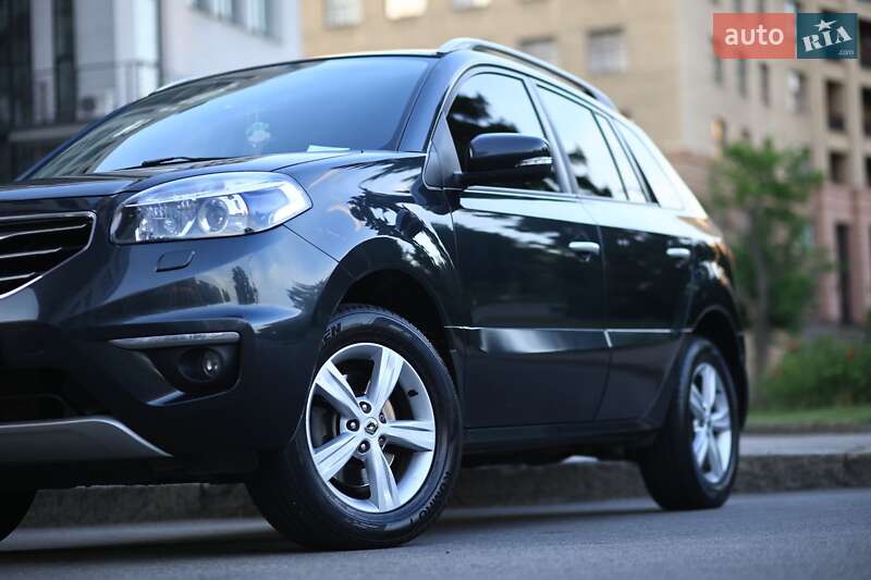 Внедорожник / Кроссовер Renault Koleos 2011 в Харькове