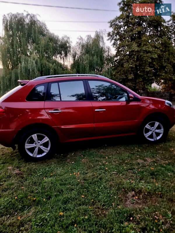 Позашляховик / Кросовер Renault Koleos 2012 в Полтаві