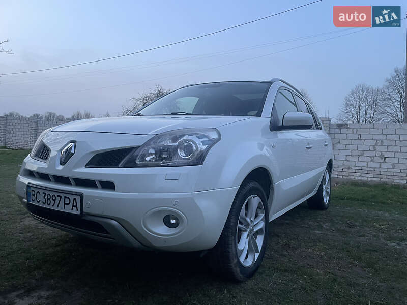 Внедорожник / Кроссовер Renault Koleos 2010 в Рава-Русской