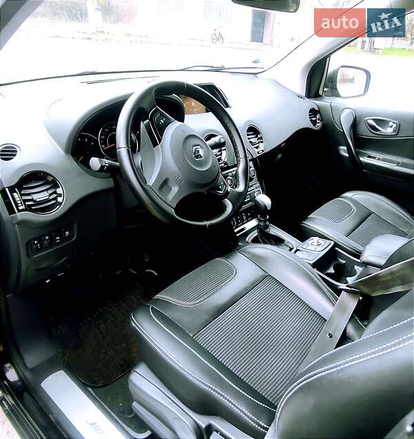 Позашляховик / Кросовер Renault Koleos 2013 в Житомирі