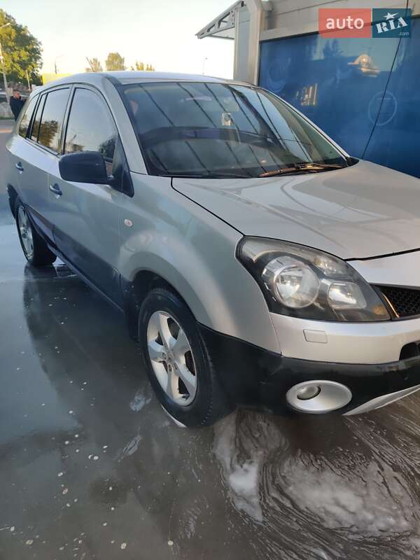 Внедорожник / Кроссовер Renault Koleos 2010 в Ровно