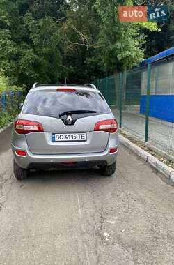 Внедорожник / Кроссовер Renault Koleos 2008 в 