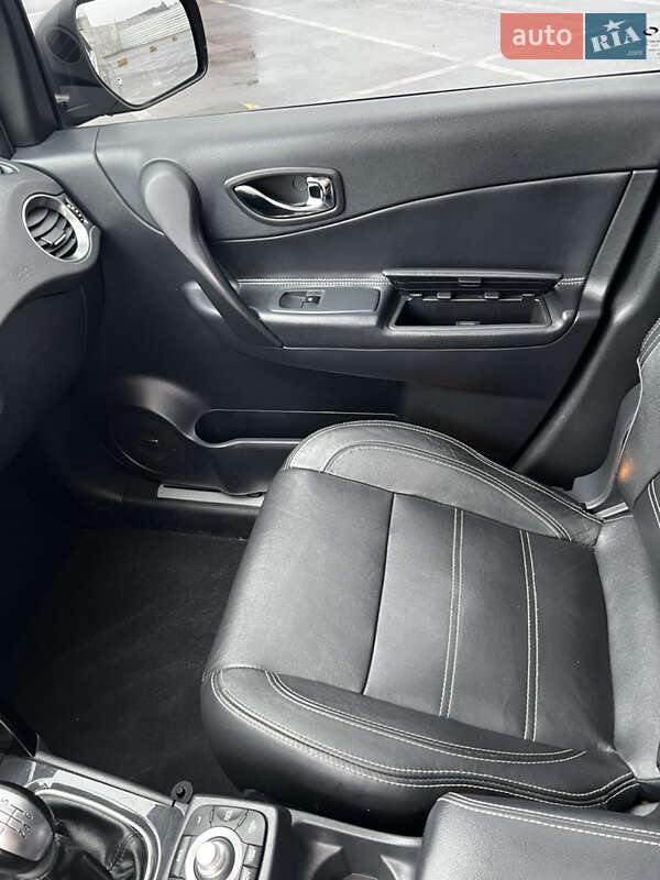 Позашляховик / Кросовер Renault Koleos 2011 в Львові фото 56 Позашляховик / Кросовер Renault Koleos 2011 в Львові