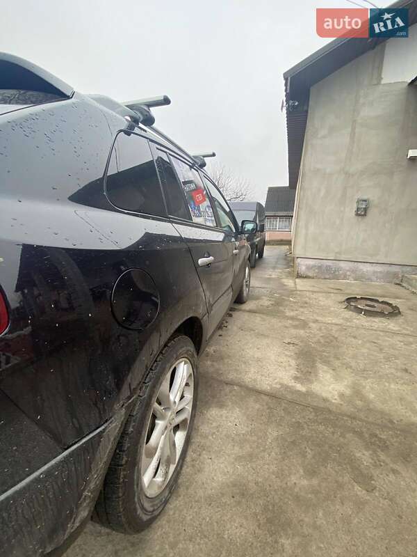 Внедорожник / Кроссовер Renault Koleos 2010 в Ровно