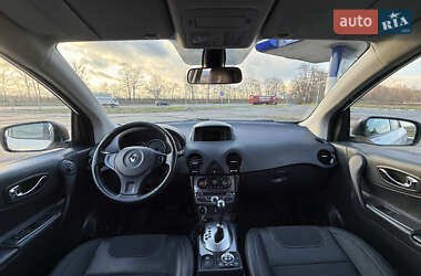 Позашляховик / Кросовер Renault Koleos 2012 в 