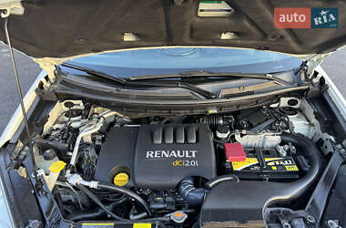 Позашляховик / Кросовер Renault Koleos 2012 в 
