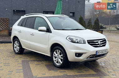 Позашляховик / Кросовер Renault Koleos 2011 в 