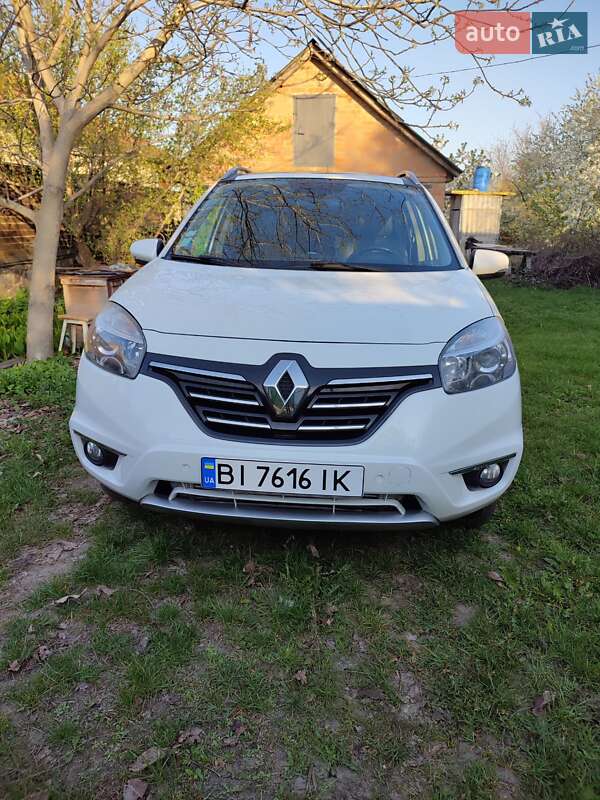 Позашляховик / Кросовер Renault Koleos 2014 в 