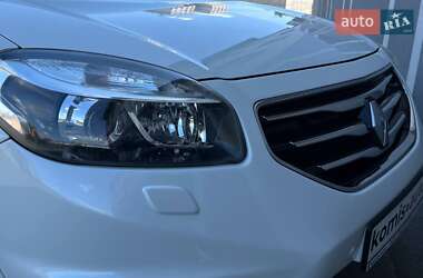 Позашляховик / Кросовер Renault Koleos 2012 в 