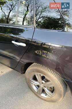 Внедорожник / Кроссовер Renault Koleos 2011 в 