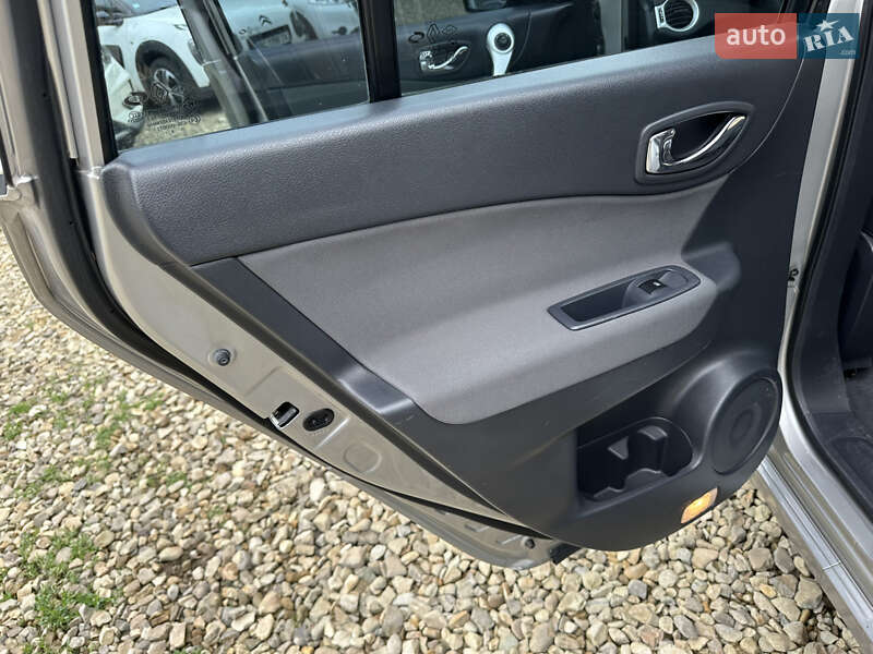 Позашляховик / Кросовер Renault Koleos 2009 в Стрию