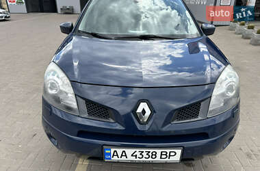 Позашляховик / Кросовер Renault Koleos 2008 в 