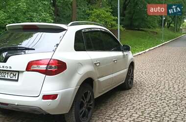 Внедорожник / Кроссовер Renault Koleos 2013 в 