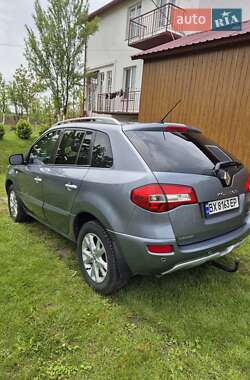 Позашляховик / Кросовер Renault Koleos 2008 в 