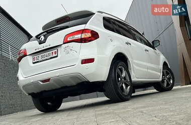 Позашляховик / Кросовер Renault Koleos 2013 в 