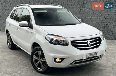 Позашляховик / Кросовер Renault Koleos 2013 в 