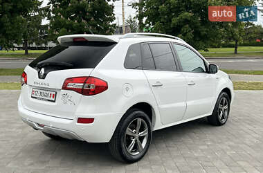 Позашляховик / Кросовер Renault Koleos 2013 в 