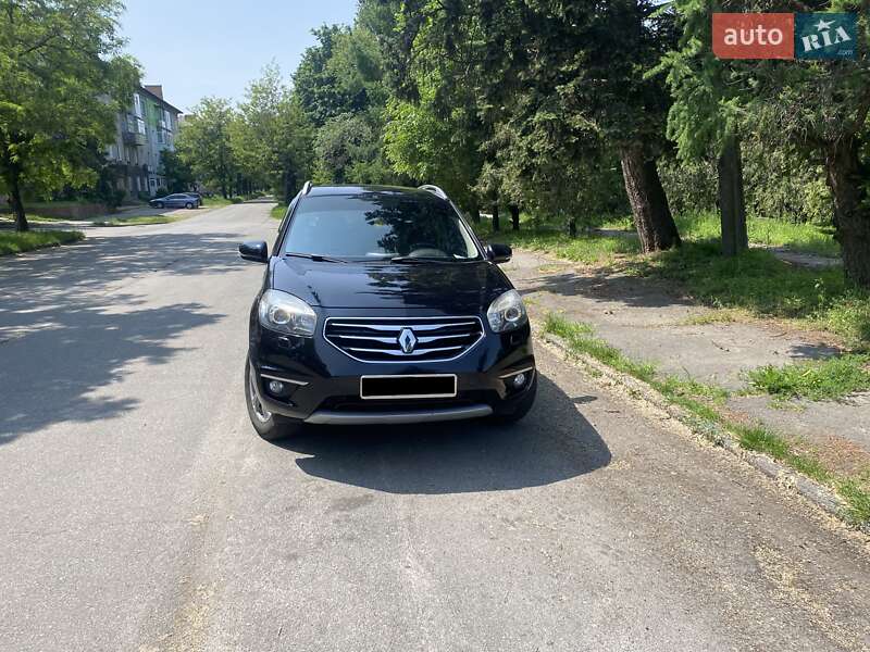 Внедорожник / Кроссовер Renault Koleos 2013 в 