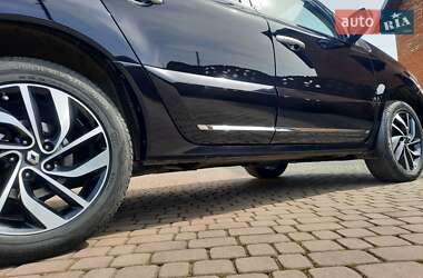 Внедорожник / Кроссовер Renault Koleos 2014 в 