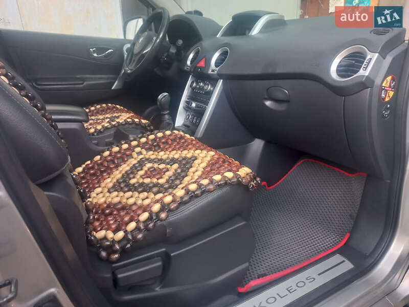 Позашляховик / Кросовер Renault Koleos 2008 в Десні