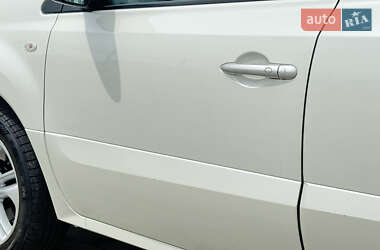 Внедорожник / Кроссовер Renault Koleos 2011 в 