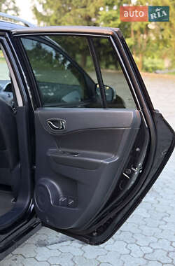 Внедорожник / Кроссовер Renault Koleos 2013 в 