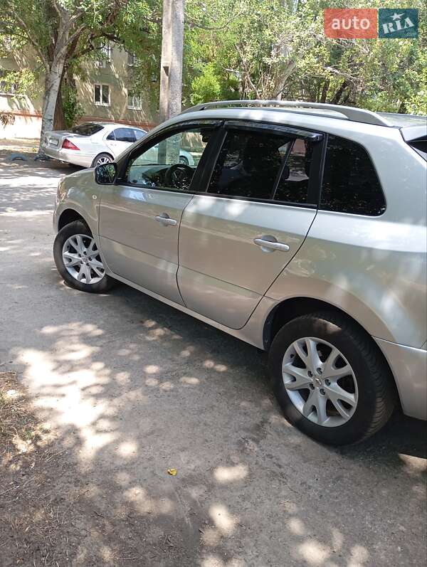 Внедорожник / Кроссовер Renault Koleos 2010 в Никополе