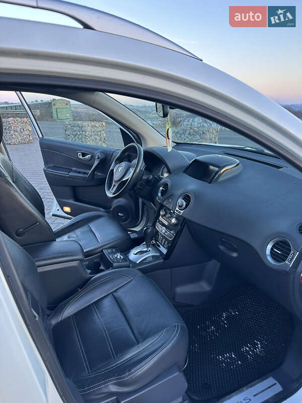 Внедорожник / Кроссовер Renault Koleos 2012 в Черновцах