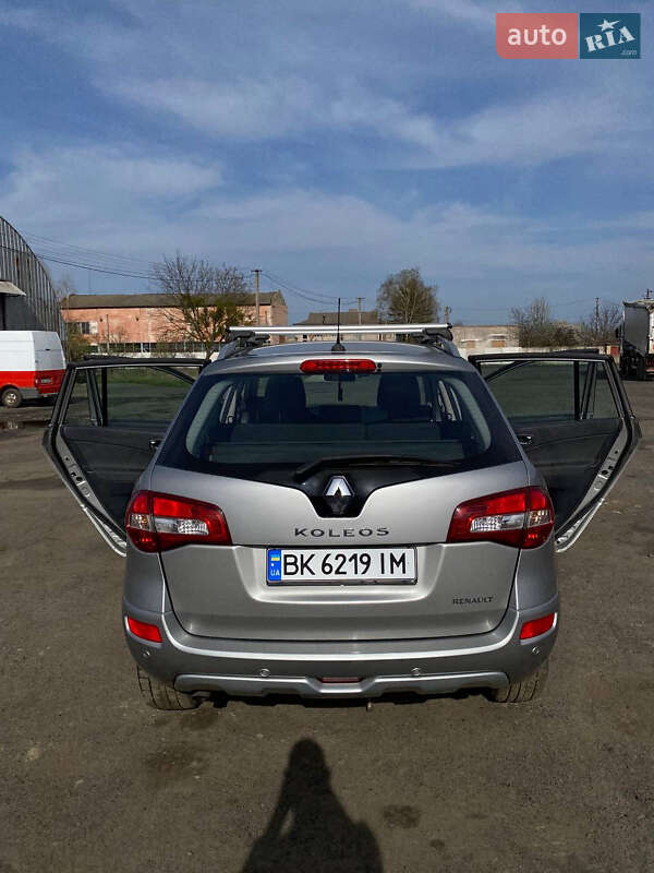 Позашляховик / Кросовер Renault Koleos 2008 в Острозі