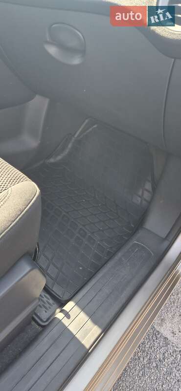 Внедорожник / Кроссовер Renault Koleos 2010 в Днепре фото 7 Внедорожник / Кроссовер Renault Koleos 2010 в Днепре