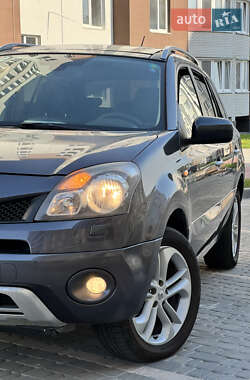 Внедорожник / Кроссовер Renault Koleos 2010 в 