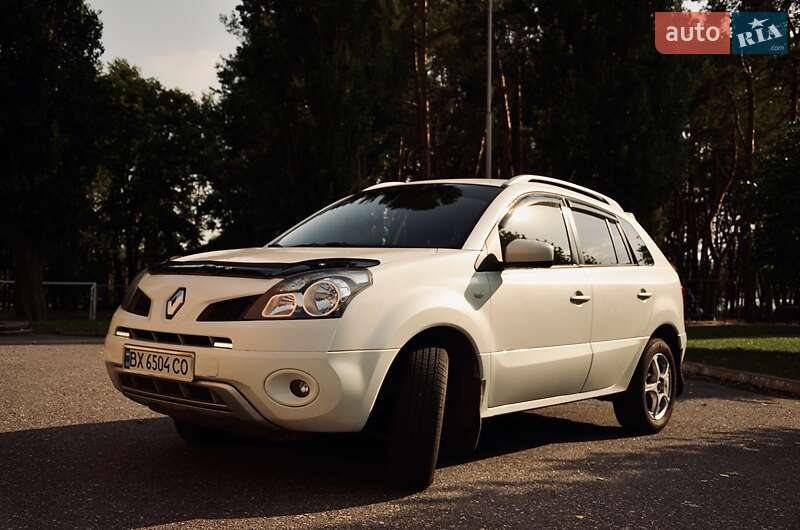 Внедорожник / Кроссовер Renault Koleos 2010 в 