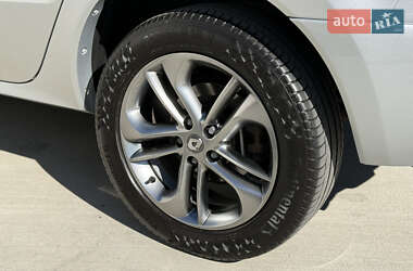 Позашляховик / Кросовер Renault Koleos 2012 в  фото 14 Позашляховик / Кросовер Renault Koleos 2012 в