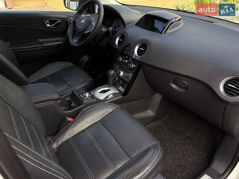 Внедорожник / Кроссовер Renault Koleos 2012 в Ровно