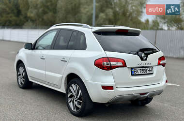 Позашляховик / Кросовер Renault Koleos 2014 в 