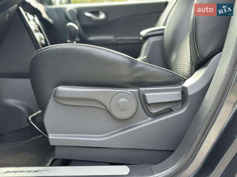 Позашляховик / Кросовер Renault Koleos 2012 в Луцьку