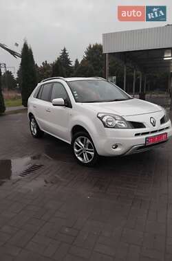 Внедорожник / Кроссовер Renault Koleos 2010 в 