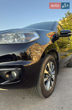Внедорожник / Кроссовер Renault Koleos 2011 в 