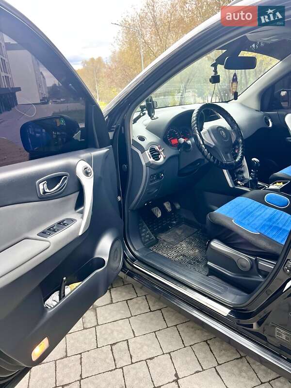 Внедорожник / Кроссовер Renault Koleos 2008 в Новояворовске